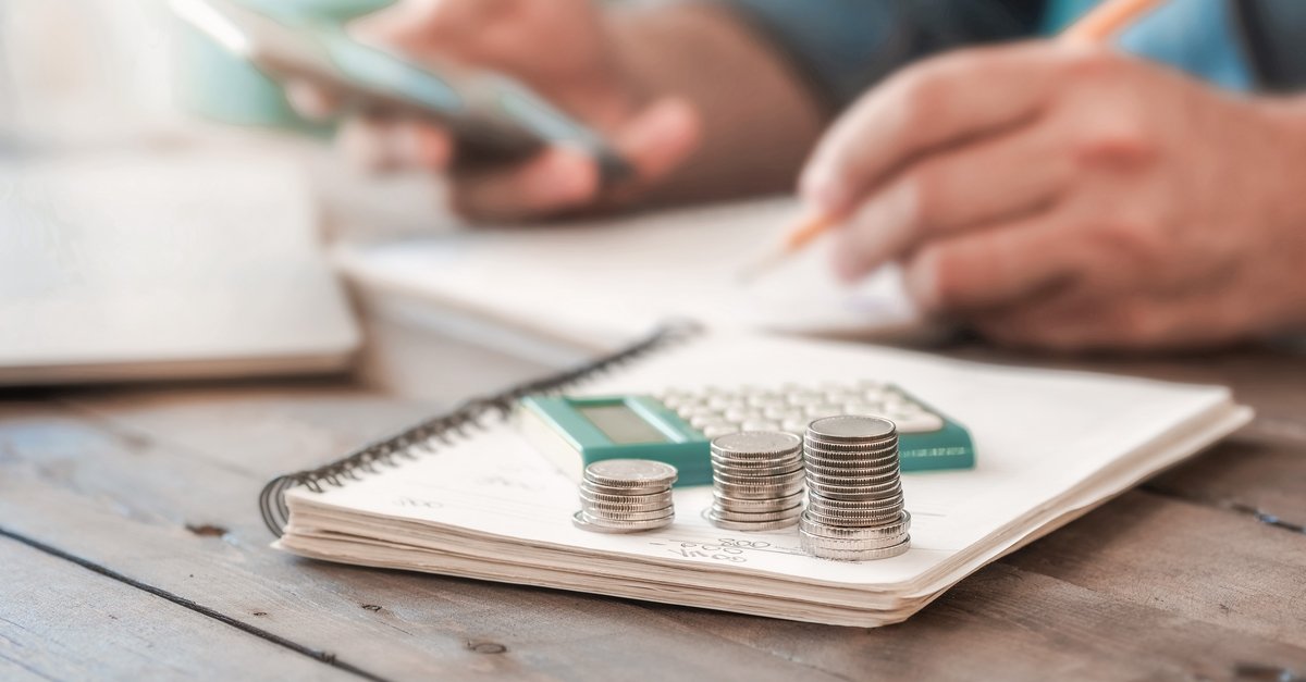 Jak obliczana jest płaca minimalna i co zmieni się od 2025 roku? Jak obliczana jest płaca minimalna i co zmieni się od 2025 roku?